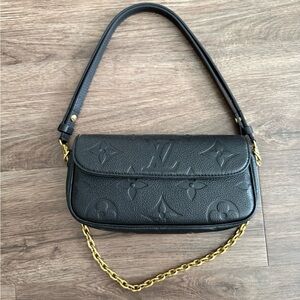 Louis Vuitton Wallet on Chain Ivy